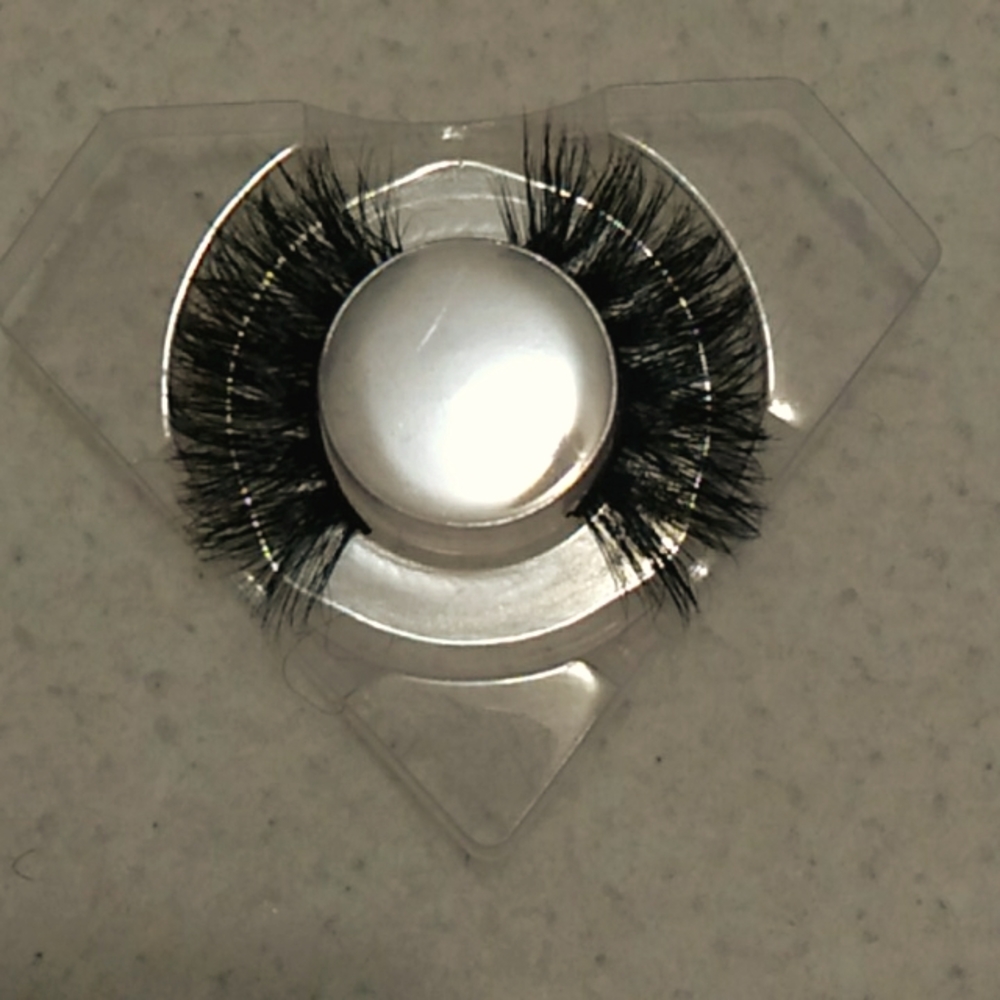 100% Mink lashes